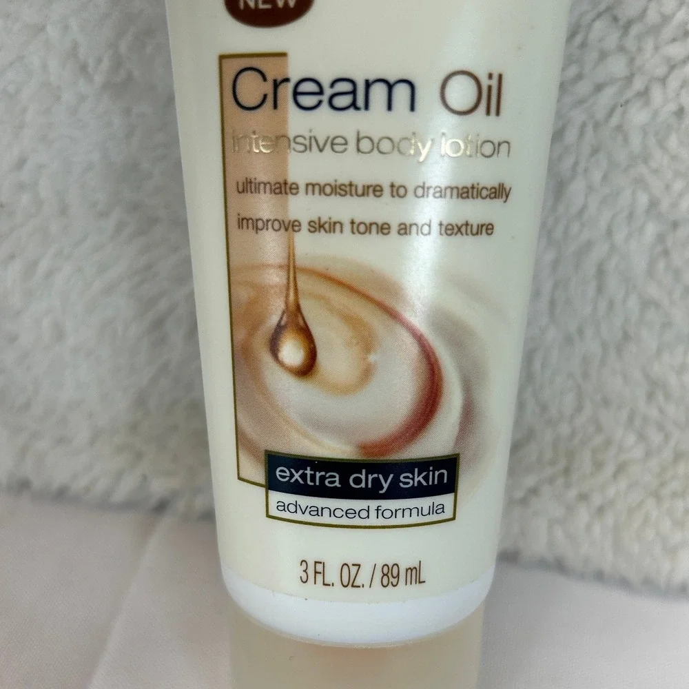 Dove Cream Oil Intensive Body Lotion Extra Dry Skin Advanced Formula 3oz 89ml
